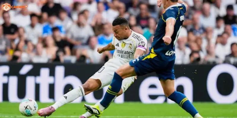 Espanyol vs Real Madrid vòng 34 La Liga tại RCDE Stadium